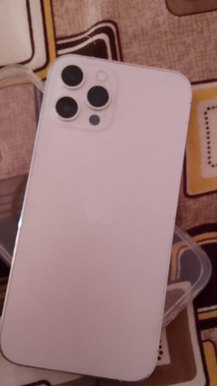 ايفون 12 بور ماكس ذاكره 256مبدل شاشه بطاريه سعره 375 مكان بغداد تواصل ***********
