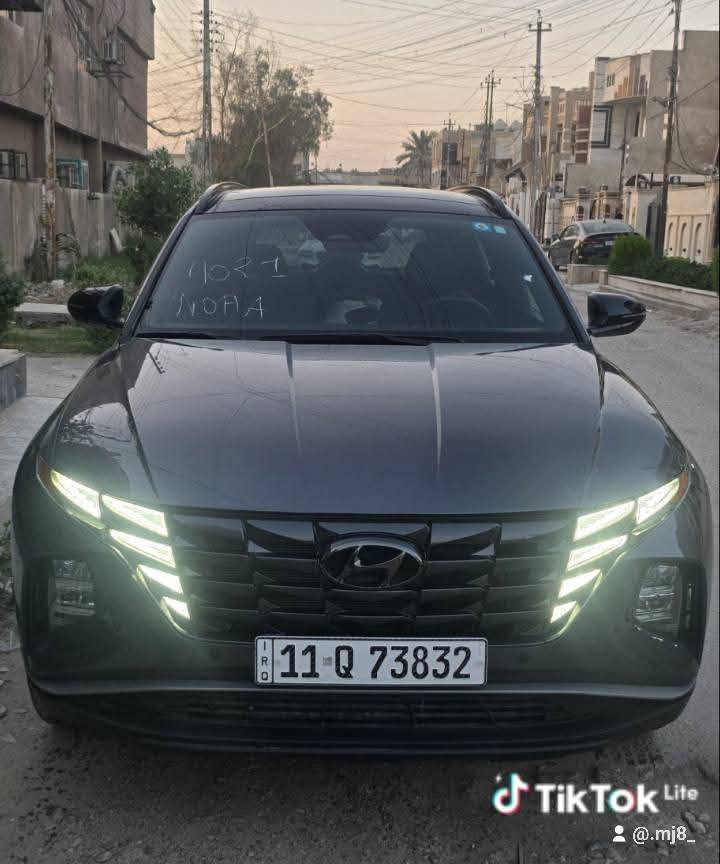 🚘 هيونداي توسان هايبرد N-Line | موديل 2024 😍
......هايبرد اقتصادي ...السعر 18900$..
🔧 حادث خفيف جدًا (صبغ ربع بنيد وربع جاملغ فقط) – بدون دواخل 🙌 صبغ بسيط كد شبرفي صندوق الخلفي...
💥 إرباك ستيرن وكشن طاك فقط..
        ⚙️ المواصفات 
⚙️ كير أوتوماتيك 8 سرعات
🕹️ شفتات ستيرن
صندوك كهرباء .فتح عند الاقتراب..
اضاءة ترحيب عند الاقتراب.
توقف ذاتي ..تحديد مسار..
🚀 تشغيل ذكي (بصمة) + تشغيل عن بُعد
📸 كاميرات دوّارة + رادار مراقبة
🎮 تحكم ستيرن كامل
🌅 فتحة سقف بانوراما كاملة
🧭 شاشة كبيرة (GPS)
🚗 رادارات 360° + حساسات أمامية وخلفية
💺 كراسي كهرباء + تدفئة المقاعد الأمامية
🔋 هاند بريك كهرباء + AUTO HOLD
🛞 مانع انزلاق + مساعد نزول المنحدرات
🔊 نظام صوت Boss الفاخر
⚡ أنظمة قيادة متعددة + نظام قيادة ذاتي
🧵 كشنات جلد فاخرة + تطريزات رياضية
🔌 منافذ USB + AUX
📏 ماشيه: 15,000 ميل فقط 😎
💰 السعر: 18900(بيع فقط) 💵
📞 للاستفسار: *********** ....
📍 الموقع: بغداد – البنوك – شارع الكنيسة بغداد, العراق
