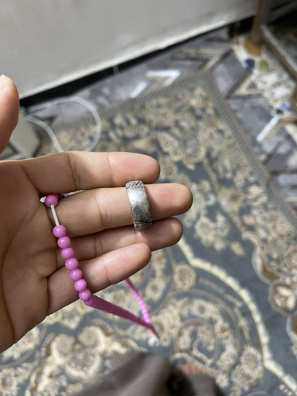 جزع يماني اسود سياغه ثقيله 
الكوت 
***********
