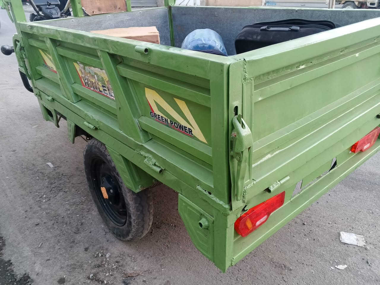 السلام عليكم ستوته شحن للبيع حجم وصط كله شغاله كهرباءت جدد منتزه السعر 800مكاني بغداد شارع النضال هذا رقمي ***********
