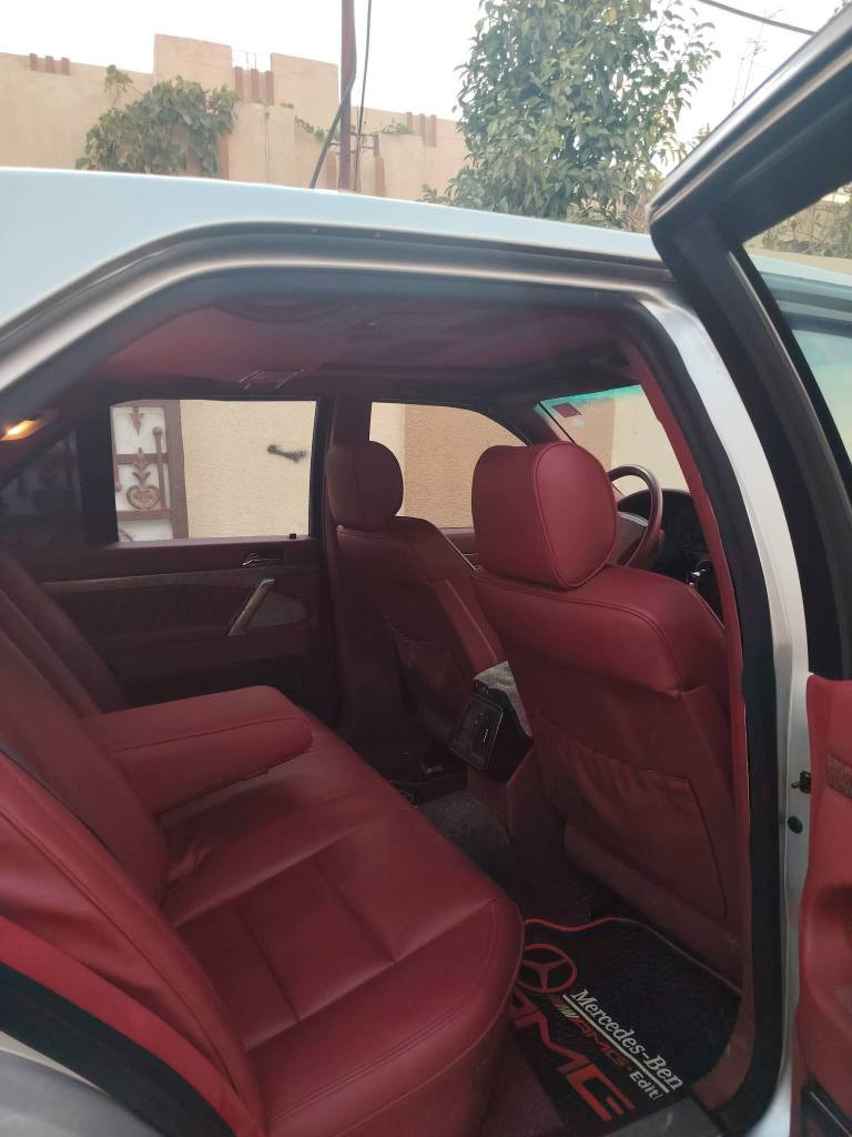 السلام عليكم
مارسدس شبح موديل 1992
كير جديد مكينه تابوت بلادي جديده
تبريد ثلج
لايتات زينون
شاشه وكامره
مرايات شفط
تايرات 4 جديد
مشروع وطني رقم بغداد بسمنه
مابيها برغي نقص كلها شغاله 
السعر 95 وبيها مجال
مكانها كركوك
***********
*********** كركوك, العراق
