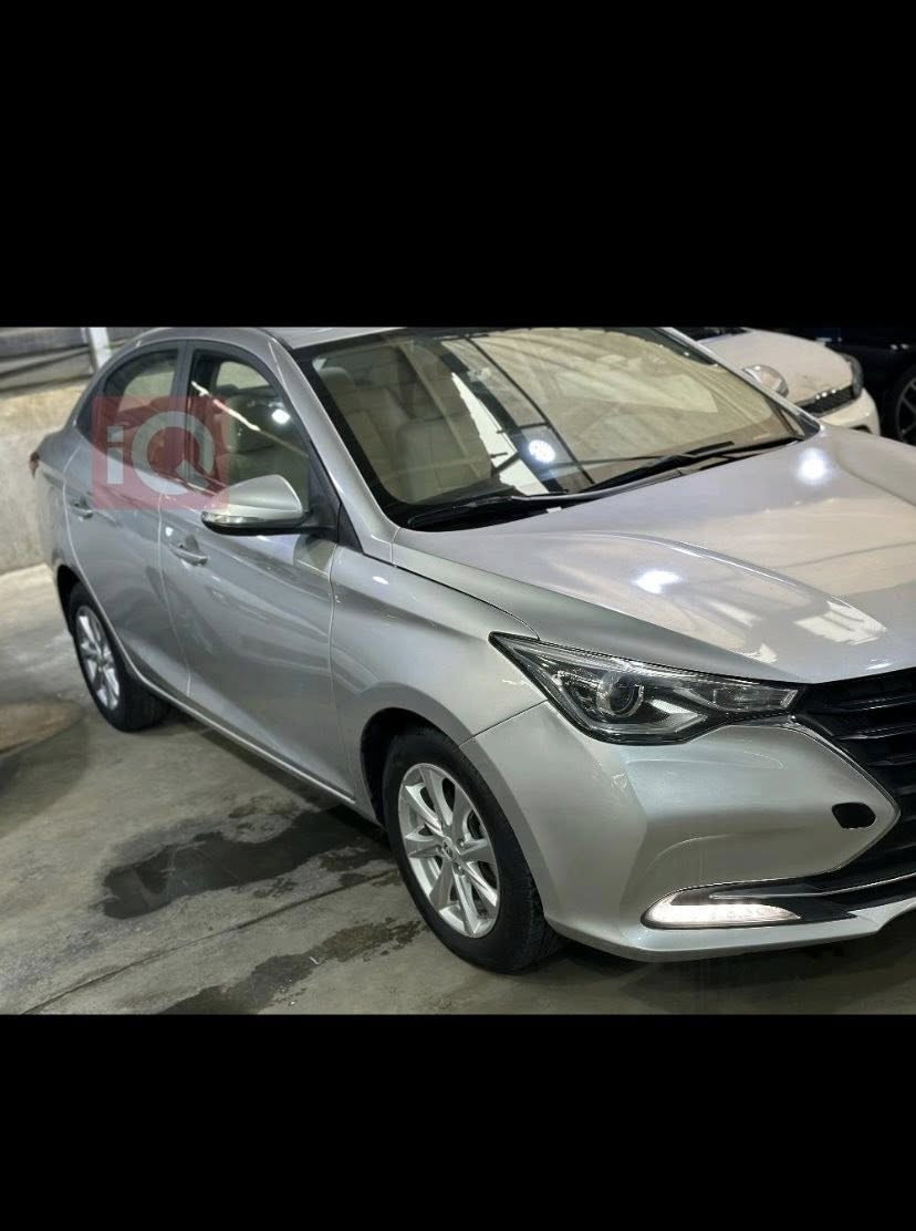 شانجان السفن 

✅ الموديل: 2022
✅ الممشى: 31 كم
✅ محرك 1500 سي سي — قوي وموفّر
✅ كير: أوتوماتيك
✅ حادث دعامية بسيط
✅ صبغ وكالة 
✅ مكيف ثلج ❄️
✅ شاشة + كاميرا خلفية 📷
✅ سنتر لوك + تحكم مقود
✅ جاهزة للاستخدام مباشرة

للاستفسار ***********

💯 السيارة ما تحتاج أي صرف
📄 أوراقها كاملة وقابلة للنقل
