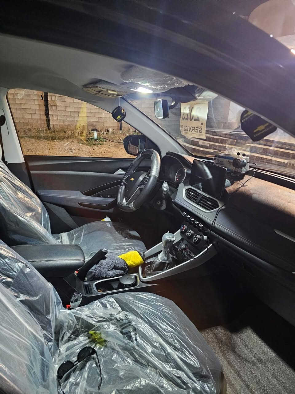 السلام عليكم كابتيفا موديل 23  للبيع ومراوس توسان كوديل 11وفوك
رقم صاحب السياره اني مكلف بالنشر ***********
