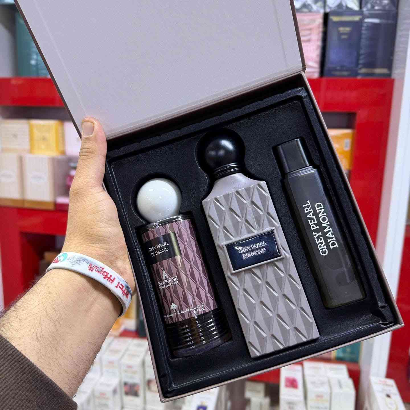 تابعني بنات افتح لايف ذهب برازيلي ومكياج وعطور


**إذا كنت صاحب هذا الإعلان وتريد حذفه لأي سبب، رجاءا أرسل رسالة إلى الدعم الفني**