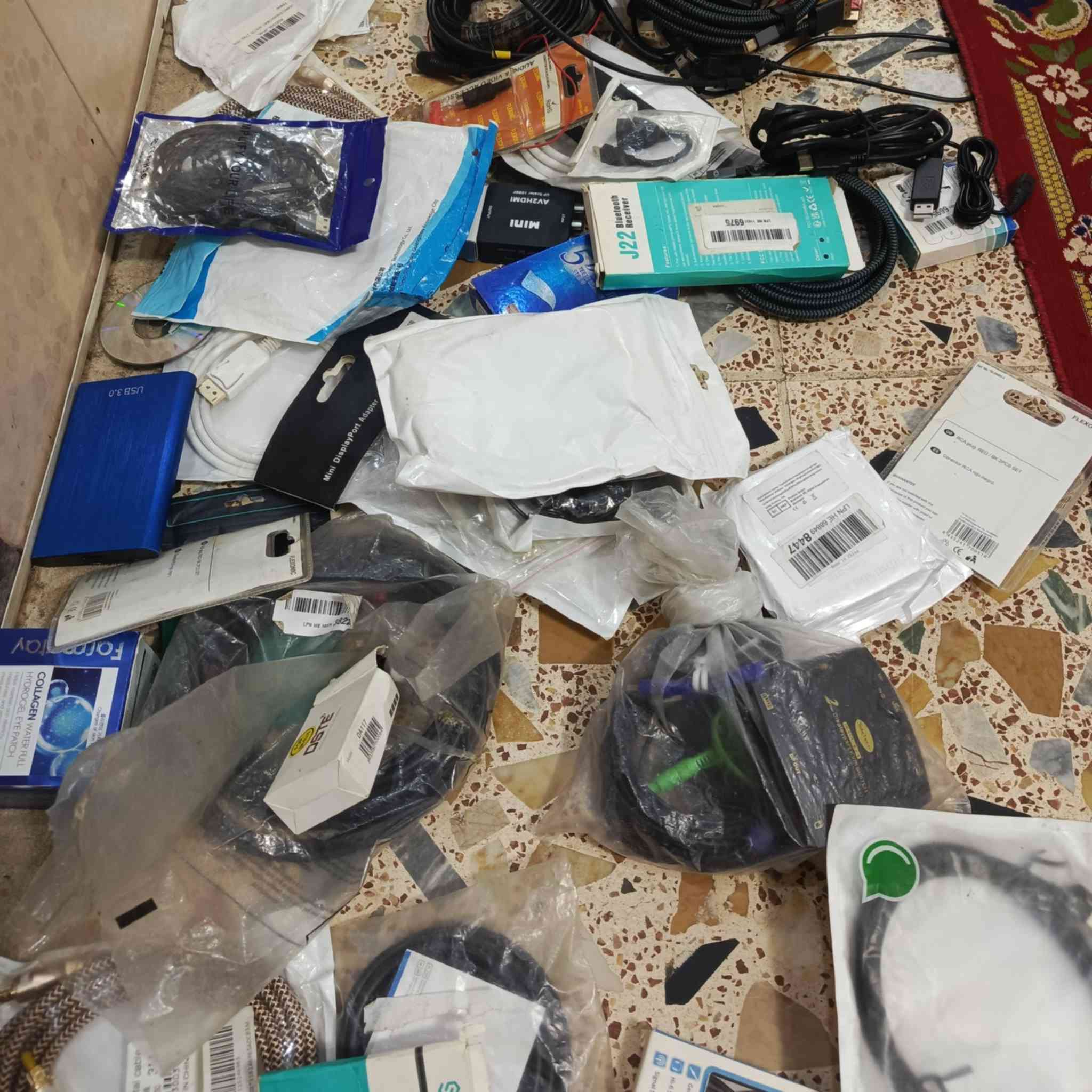 شلعه كيبلات حاسبه ومدري شنو خير من الله بيش يفيدنك تعال خاص


**إذا كنت صاحب هذا الإعلان وتريد حذفه لأي سبب، رجاءا أرسل رسالة إلى الدعم الفني**