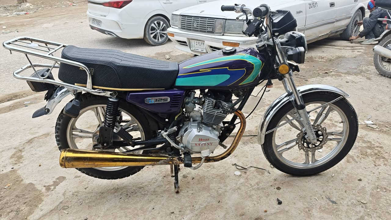 دراجة سيفان للبيع
دراجة 5كير محرك كهربائيات كله شغال بس سلف صجمات معوز دراجة اوراق اصولي مكمركة سعر دراجة 600وبيها مجال للناس طيبه تواصل واتساب ***********فقط واتساب لو تراسلني عل صفحه مازنجر
