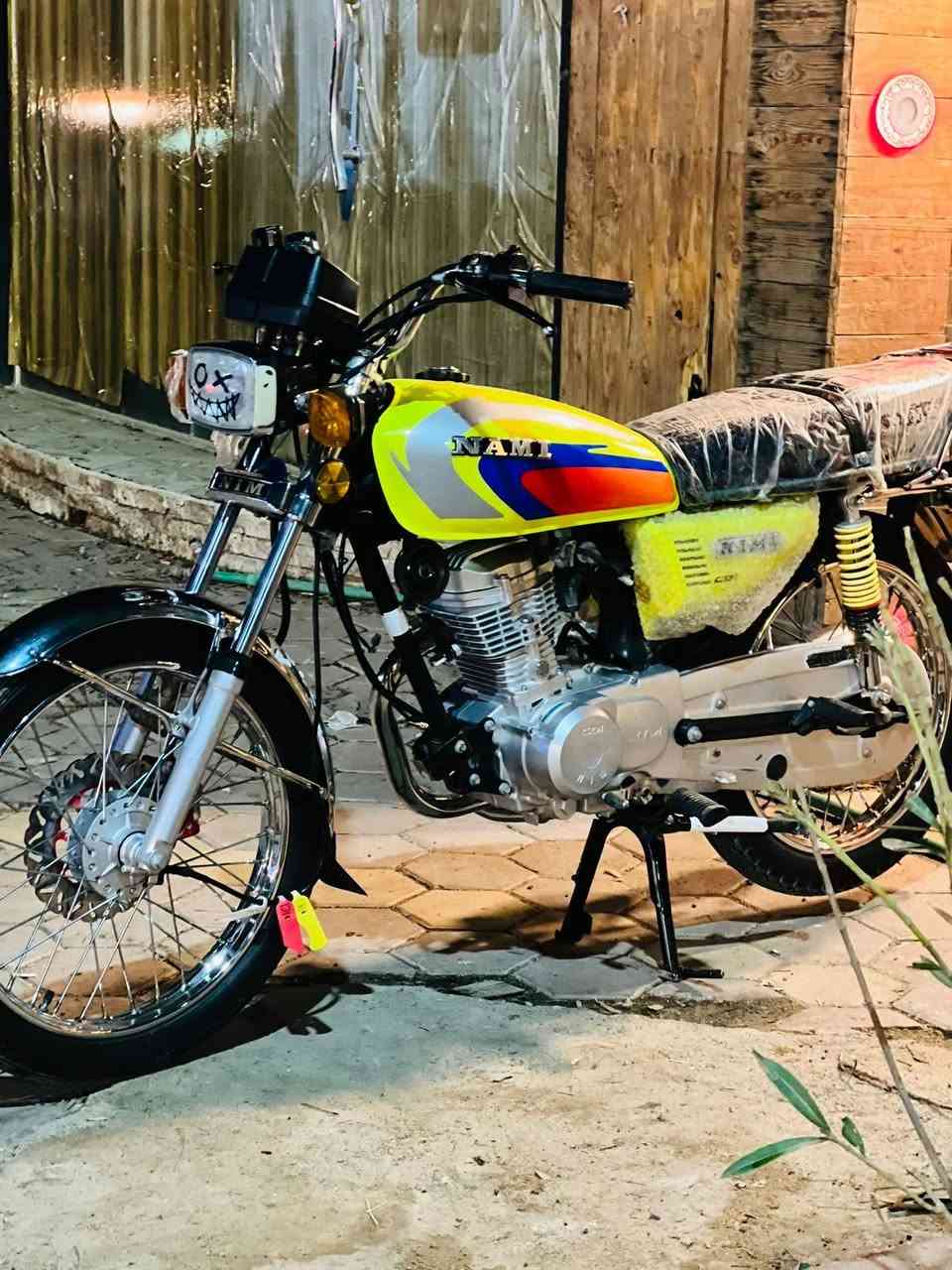 سلام وعليكم
دراجه اربعه للبيع مديل 23 دسك 
دراجه اي نقص ما بيهه ابد جاهزه
نضيفه فول شوفت عينك
دراجه ما مفتوحه ابد حته ما مفيلسه علا لبلاد كفاله شاصي ومكينه
تجي تشوف وتقتنع وبخدمتك
عنواني كوت داموك سعر ٩٥٠ وبيهه مجال بصيط علا كد الجيه 
ملاحضه
ما متواجد خاص اتصل ***********
