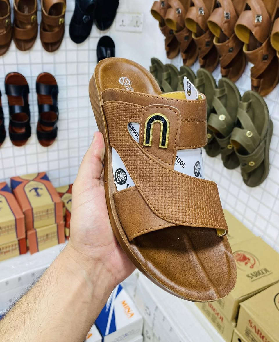 اللهم صل على محمد وال محمد 

شحاطه رجالي شبابي قاعدة جلاتين طبية

السعر5  الاف فقط 

القياسات 40 41 42 43 44 45

توصيل داخل الكوت الفين دينار

اقضية جميع المحافظات 5 الاف

للحجز مراسله البيج او الاتصال

*********** احمد 

*********** واتساب

العنوان كوت داموك ال150 مقابل حديقة السيسبان

الفرع الاول تنزيلات احمد للالبسة الرجاليه والشبابيه بسعر الشورجة

الفرع الثاني تنزيلات احمد للاحذية بسعر الشورجة

الفرع الثالث تنزيلات احمد للالبسة النسائية بسعر الشورجة
