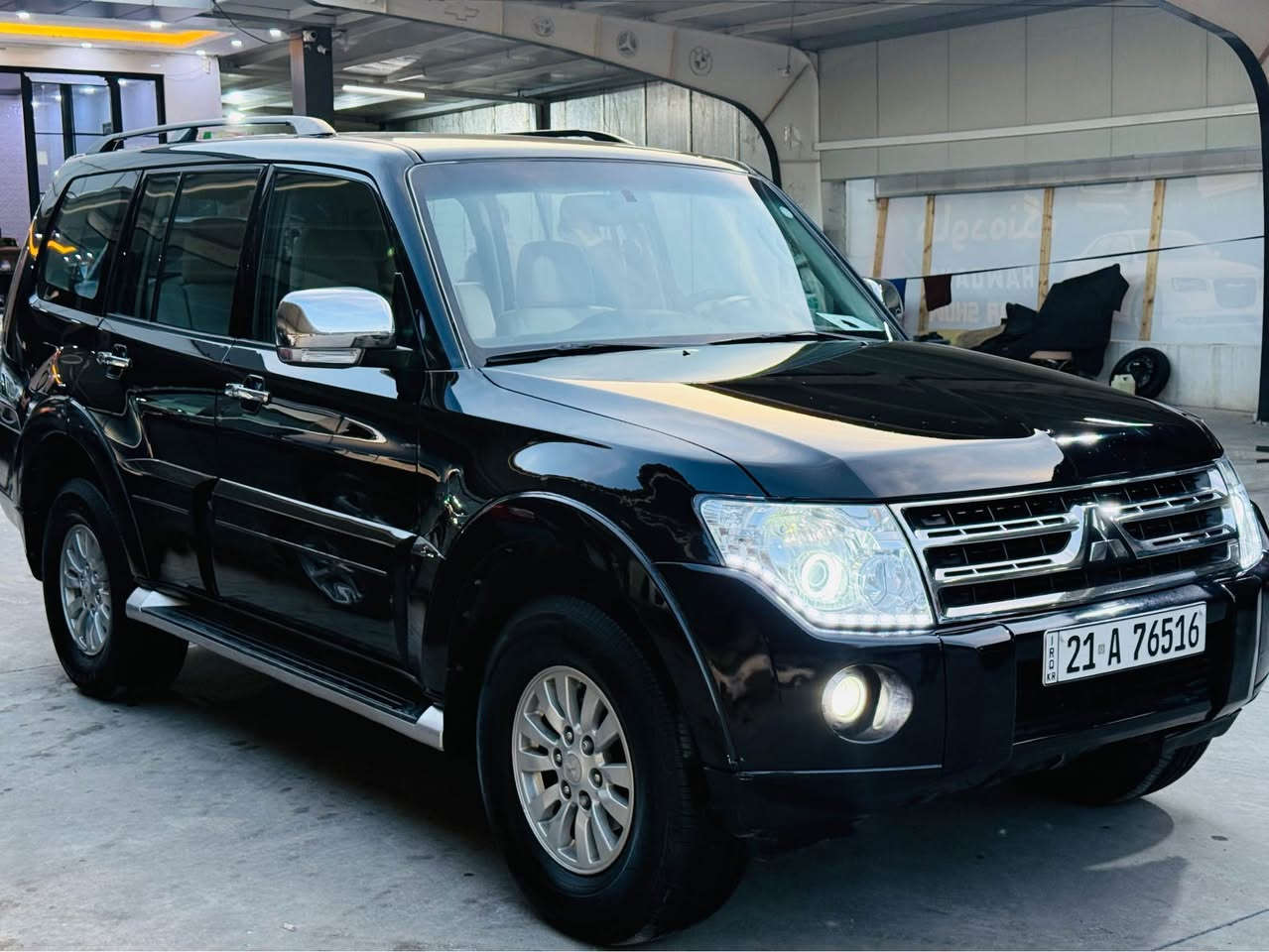 باجيرو موديل ٢٠١٠ خليجي 
مه كينه ٣٥٠٠ مرغوب زورتازه 
گيرو مه كينه و ده بل اكسل به شه رت 
تاخم تايه تازه دواو بيش تون كراوه ته وه 
٣رزكوشن تبريد مركزي لايت زينون 
بي بوياغه يه ك په له سارده كوت 
يه ك په له كارت بي ده عمو ناوگرتن 
به ناو خومانه وه يه شوين سليماني 
سعر ١٣٩ گه لاو معامله 
موبايل ***********
0️⃣7️⃣7️⃣0️⃣0️⃣8️⃣4️⃣9️⃣5️⃣9️⃣3️⃣
