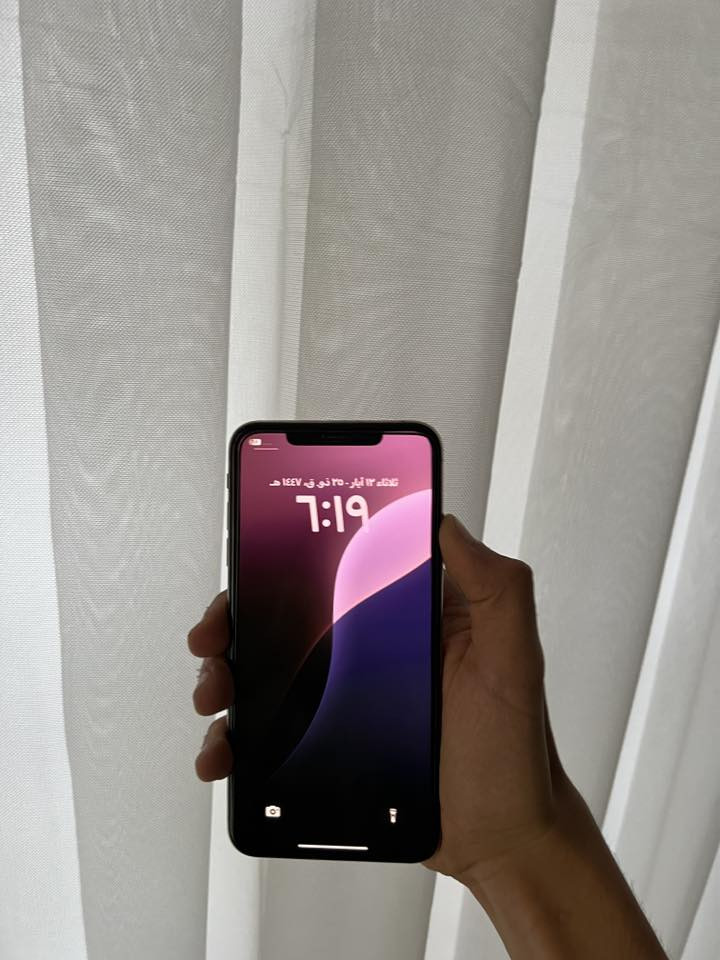 السلام عليكم
ايفون xs max
الجهاز وتر ما مفتوح شرق اوسط ذاكرة 64 فقط بيه فطر بالضهر سعره 140 قفل  
مكاني نجف 
***********

