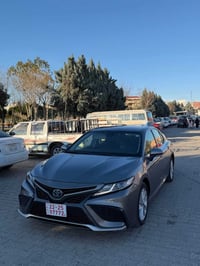 كامري هايبرد LE • ٢٠٢٤ • ٢٠٠٠٠ كم