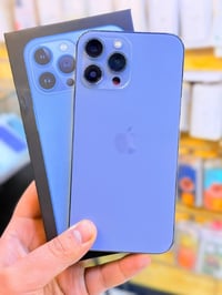 ايفون 13برو ماكس ذاكره 256بطاريه 95%‎جهاز اخو جديد زلغ واحد مابي وتر ب...