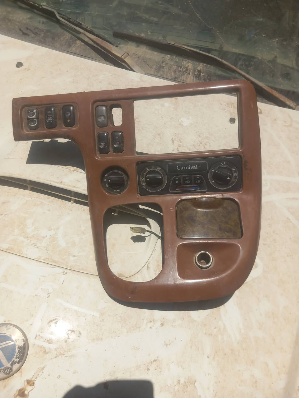 السلام عليكم 
كرنفال ٢٠٠٠ قطع دشبول


**إذا كنت صاحب هذا الإعلان وتريد حذفه لأي سبب، رجاءا أرسل رسالة إلى الدعم الفني**