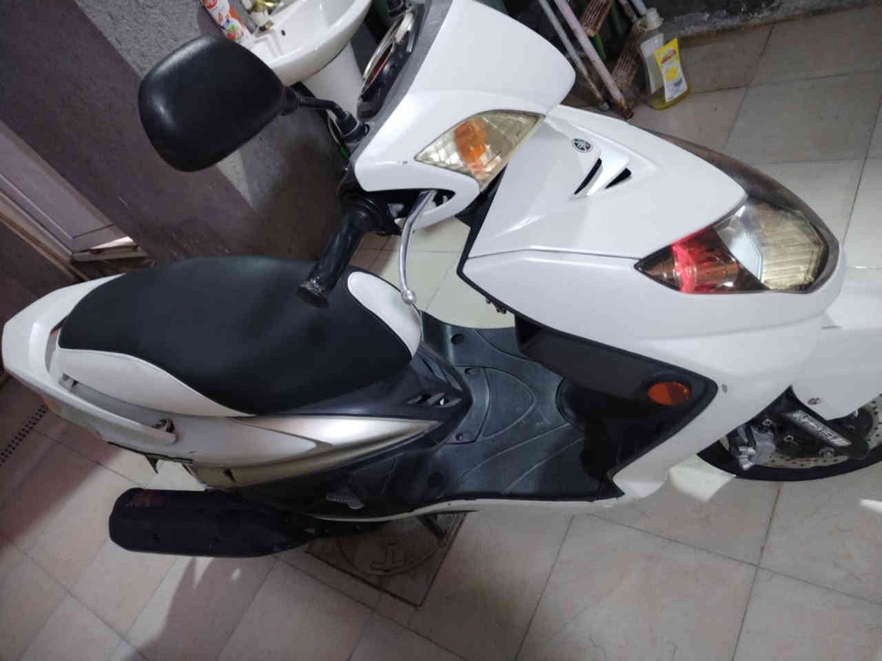 دراجة للبيع 
سكنس فحل نوزل خطين  ما بيها اي نقص نازلة من الرمبة قبل 4 اشهر دراجة نظيفة
  السعر / مليون وبيها مجال قليل
للتواصل  ***********
للتواصل على الرقم فقط مكلف بالنشر
