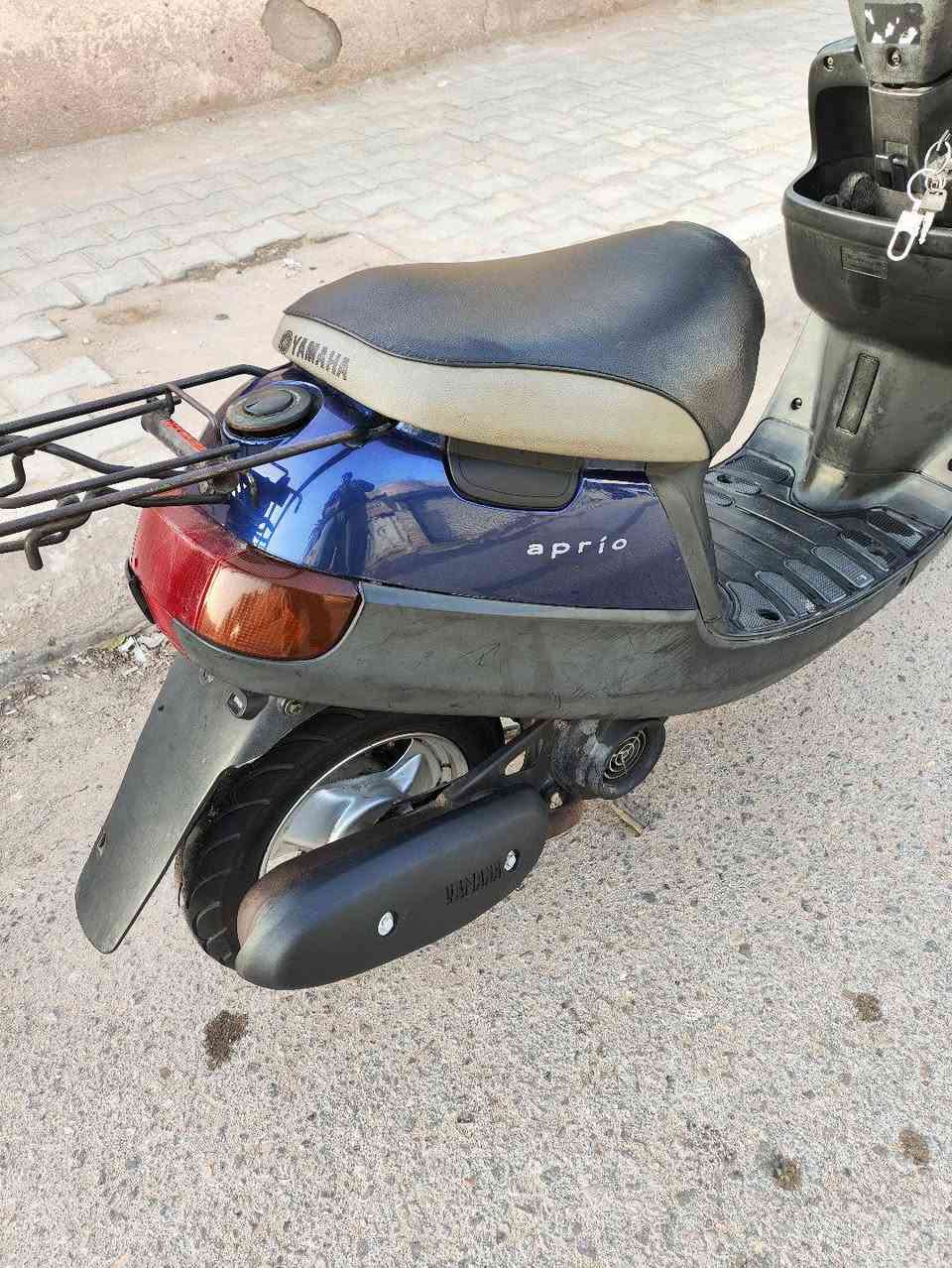 للبيع دراجه بطه موديل 2000 دراجه نضيفه  وصارلها نازله من الرمبه 5 اشهر وصلها عندي موجود ودبل سكليتر وشلعه ومعدل سعرها (550) وبيها مجال قليل  ومكاني كربلاءحي النصر للاستفسار اكثر خاص او واتساب ***********
