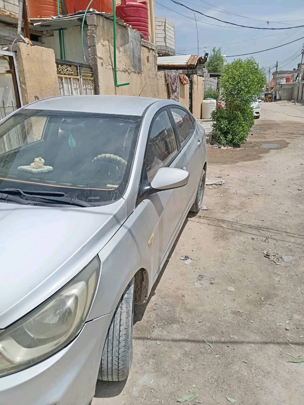 سياره اكسند موديل ١٤ مشروع وطني رقم ذي قار محرك ١٤٠٠ سياره بيه جراد بالصباق محرك وكير جديد عنوان بصره حي الحرار خلف محكمه الكزيزه 