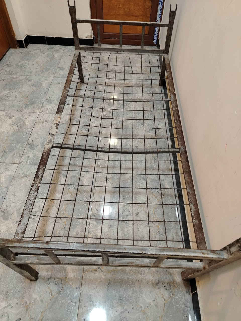 اثاث بيت للبيع
سبلت ٥٠٠
مرجوحه عش العصفور ١٢٥
مرايه بها قاعده ٥٠
دب وردي ٤٠
غساله ٢٠٠
جربايه حديد٥٠
زاويه ملابس ١٠
مكينه خياط ٧٥
إطار صوره ٢٠
كريكوت ٢٠
طابعه ١٥٠
مفرش أرض ١٥
منظم ٥
ماطور ماء١٥
جنطه سفر ٢٥
ترمز ١٥
لوحه نمر ١٠
صوبه كهربائيه ١٠
راديو ١٠
كرسي أطفال ٥
منظم ٧
سيت فازات ٢٠
بكرات نركيله الوحده ٦
سلات مجمده العدد ٤ ب١٠
العنوان اعلام السيديه


**إذا كنت صاحب هذا الإعلان وتريد حذفه لأي سبب، رجاءا أرسل رسالة إلى الدعم الفني**