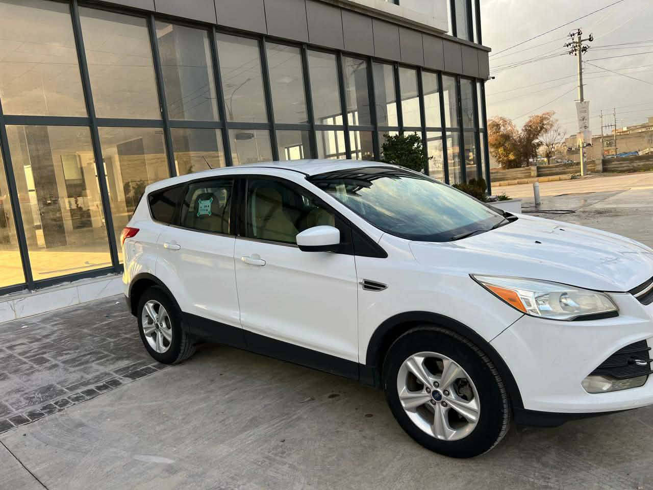 فۆرد ئیسکەیپ 2013 شەریکەی نیڤا خەلیجی دەبڵ ئەکسل بێ بۆیاغ شغال فوول مواسەفات گێڕو مەکینەی بێ عەیب بەس سڵایت نیە بە ناو خۆمان هەمووی نوێیە 2030
***********
*********** شوێن حاجیاوا رانیە نرخی 95 گەڵاو معامەلەی برایان رانية, السليمانية
