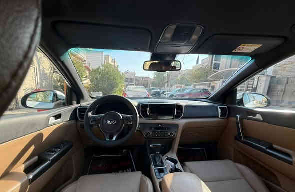 سلام عليكم سبورتج خليجي ماشيه 110 موديل٢٠١٧ رقم جديد وهزه جديده بأسمي فول مواصفات عده البنوراما مكفوله من الصبغ والضربه 
المواصفات
بصمه تشغيل
بصمه ابواب
اشارة ترحيب عند الاقتراب
سايد بريك بصمه
ثلاث وضعيات قياده
سبورت+ايكو+نورمال
شاحن لاسلكي واير ليس
حساس خلفي +حساس امامي
شاشه اعطال
داخل لونين عسلي
نظام نزول منحدرات 
كشنات كهرباء جهتين
اوتو هولد
ويل ١٩/ ٥ويل 
تبريد مناخ منفصل 
مكينه٢٠٠٠دوش مكفوله من الفتح والتنقيص والتبخير 
تبريد قطعتين مضبوط وثلج
كير ع وضع الشركه 
رقم بغداد الجديد بأسمي 
هزه جديده
بيها طلقه بالباب الخلفي مسويها بالكارت وبيها رصعه كلش صغيره بالباب مال السايق 
وبيها رصعتين كلش صغار بالقماره اثر حصوايه  
 رقمي/***********
مكاني بغداد البنوك 
السعر١٨٠ وبيها مجال كلش بسيط
