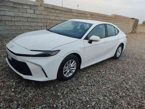 السلام عليكم
للبيع 
كامري 2025 هايبرد
لون أبيض ثلجي 

مواصفات LE
بصمه
رادارات جانبيه 
شحن لاسلكي
السعر 225
وبيها مجال بسيط 
بيع نقد فقط وبدون مراوس
الضرر بونيد مبدل
والچاملغ شبر صبغ
صور الشاصي مرفق بالمنشور 
 ماشيه 7 الف ميل
منفيس باسم البايع والترقيم مجاني 
عنوان السياره ناحيه الزاب قريه اصبيح تحتاني 
للاستفسار الاتصال على الرقم التالي 
***********
