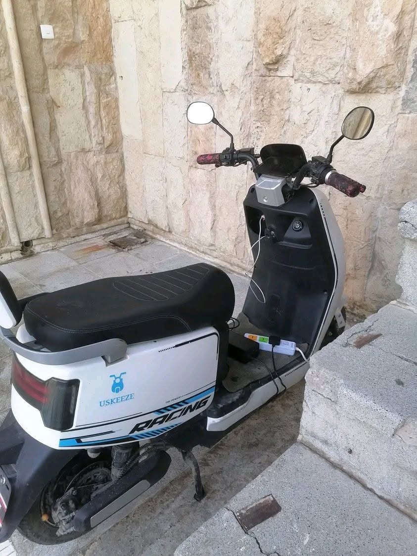 سلام عليكم عندي ماطور شحن اكس ويزي سرعة ٨٠ حقيقي نظيف سعرو ٥٥٠ بي مجال قيلل موصل ايسر


**إذا كنت صاحب هذا الإعلان وتريد حذفه لأي سبب، رجاءا أرسل رسالة إلى الدعم الفني**