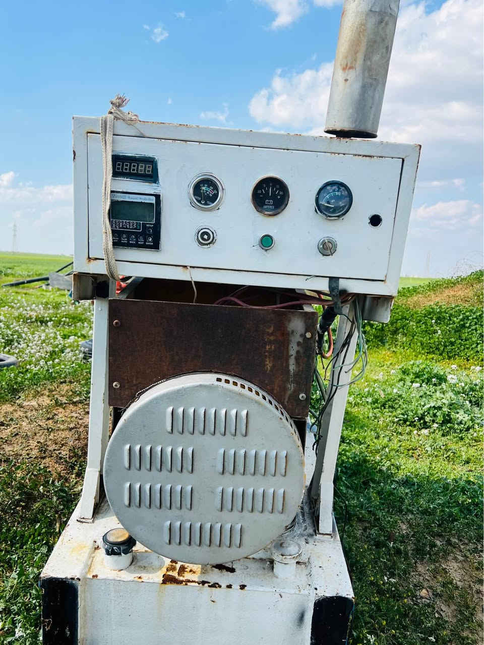 لبيع مولد فوركسن بلادي مولد راس توليد 50كيفي يرهم مروس سياره هم فكترا كركوك, العراق


**إذا كنت صاحب هذا الإعلان وتريد حذفه لأي سبب، رجاءا أرسل رسالة إلى الدعم الفني**