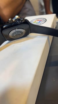 ابل جيل ١٠ • حجم ٤٦ • غراض كاملة
