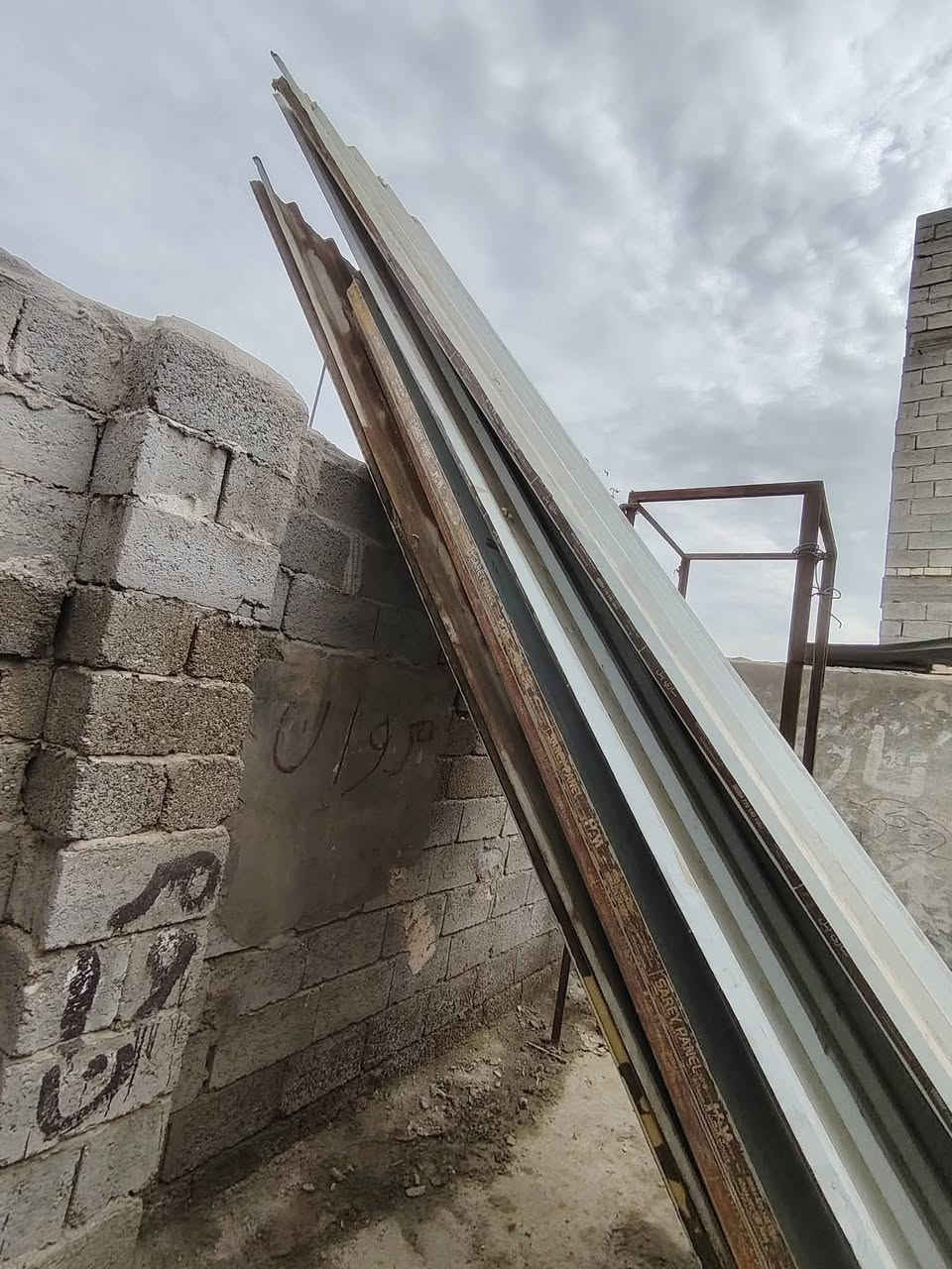 سندويش للبيع
العدد
4 الطول خمسة ونص
3 الطول اربعه
السعر 270
المكان جسر ديالئ القديم قرب طرشي الباخره
هاتف اسيا ***********
