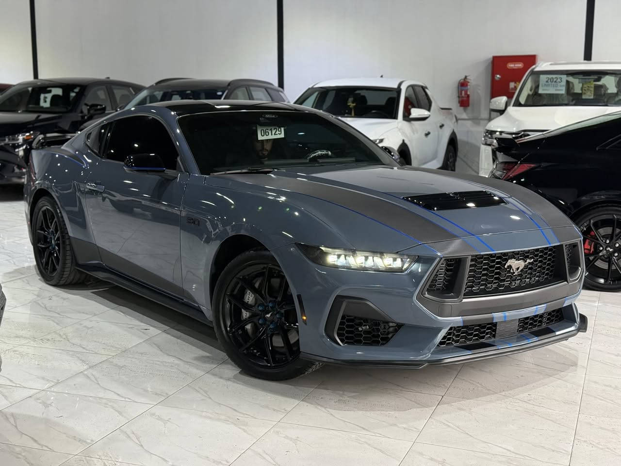 Ford Mustang 2024 V8 5.0 GT 60 Years
القطع المميزه فورد موستنك GT السلسلة ال 60 🌟
  گير 10 نمر اوتو🔥
موديل : 2024🦈
المحرك : 5.0 V8
الحالة :  جاملغ امامي صبغ ايرباك برده بدون دواخل 

العداد :13 الف ميل 
المواصفات: 🏁GT
اكتف كزوز يعني الطرب
رادار امامي
رادار جانبي
-حساسات خلفيه 
-كامره خلفيه 
- وضعيات قياده عدد ٦
-وضعيات سكان عدد ٤

السعر 310$
بالخير علي ياخذها 
بدون رقم. تترقم شمالي

مكان السياره اربيل شارع 100📍
☎️📞
***********
