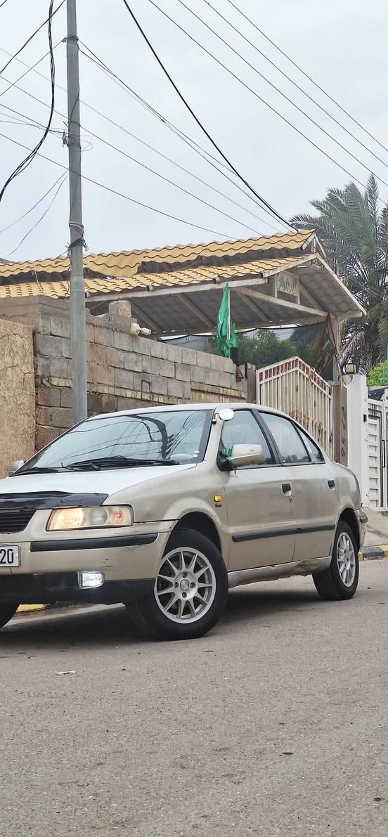 البيع او مراوس حسب القناعه سمند رقم واسط نكليزي مميز مشروع وطني تحويل ثاني يوم سنويه جديده تخم تاير كهرباياته كلها شغاله تبريد تدفئه كلها شغاله مكينه جديده سياره بلاديه وجاهزه سعرها ٣٣وبيها مجال لاستفسار اكثر على رقم ***********₩***********
