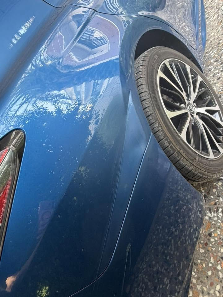 السلام عليكم 
كامري 18 se بغداد
صبغ فقط البنيد 
مراوس ال jeep


**إذا كنت صاحب هذا الإعلان وتريد حذفه لأي سبب، رجاءا أرسل رسالة إلى الدعم الفني**