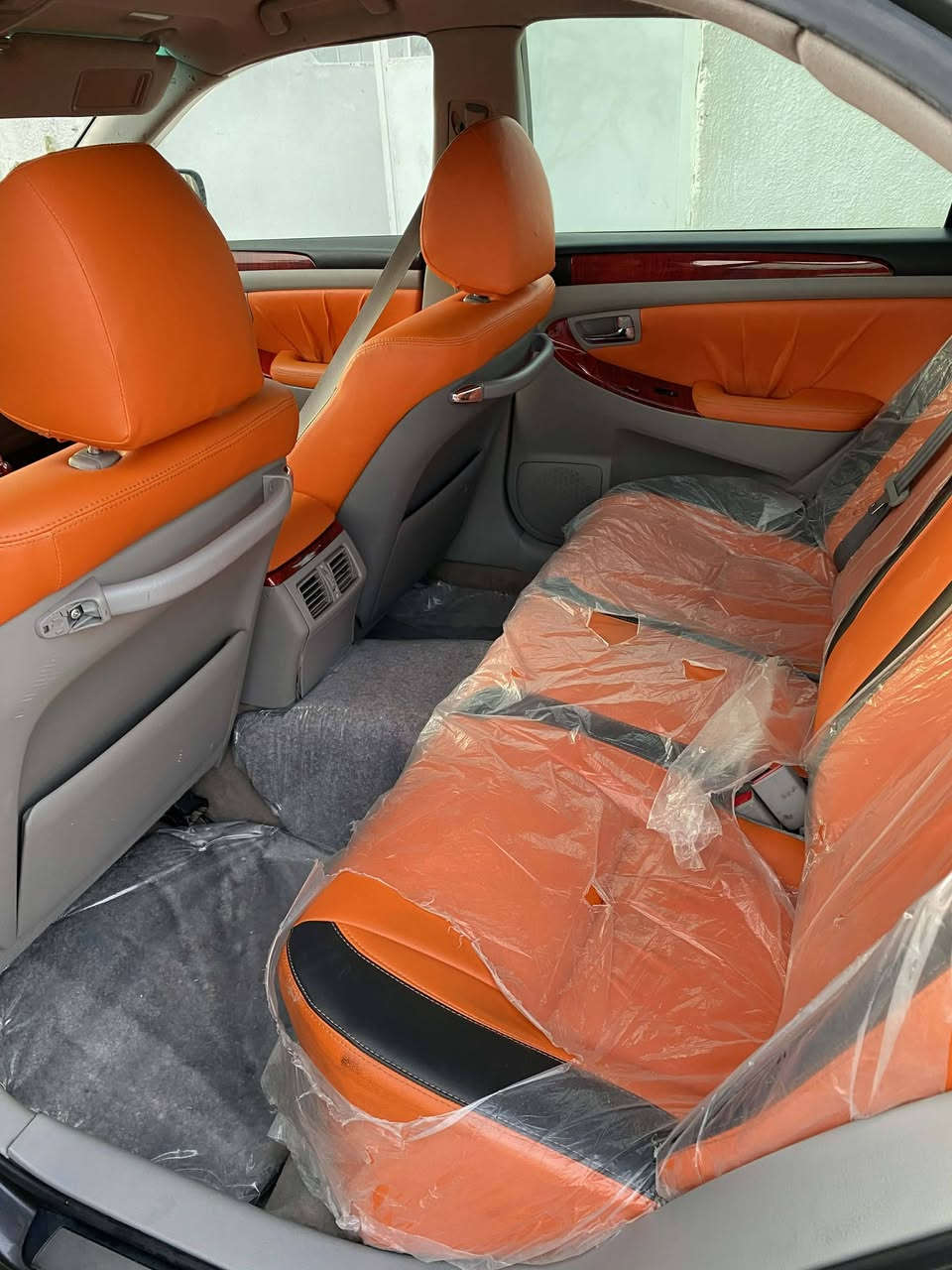 شاهینە مۆدێل 2006 بڕاوە بێ بۆیاخ
دوو دووگمەی ناو قەیسی پاک و بێ مەسرەف
ڕەقەم شانسی و کەڤەر گۆڕاو بەشەرت
سعری 45گەڵا و مەجالێ کەم
(بۆ مەعمەلە تەلەفون بکە (***********
