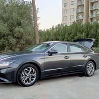 للبيع سوناتا SEL موديل 2022  🔹 اللون: فيلي 🔹 المسافة: 48,000 كم 🔹 المح...