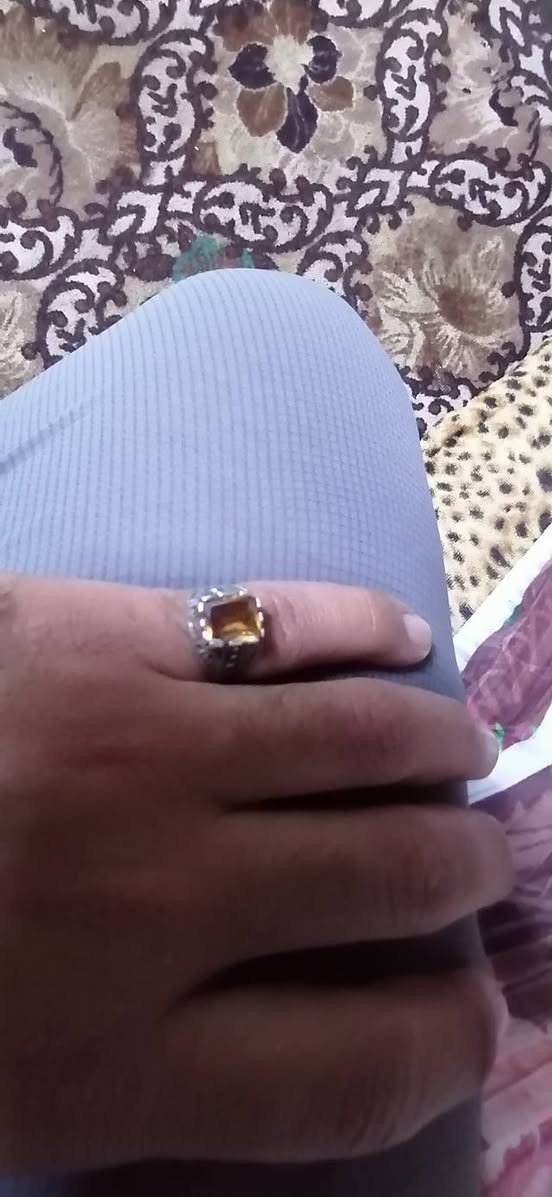 محبس فضه للبيع ناعم بل ١٥ الف سماوه بدون توصيل خاص رقم
***********
