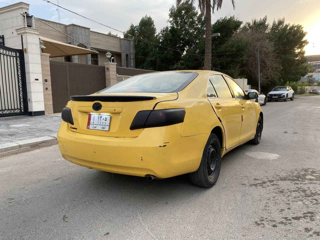 السلام عليكم
كامري موديل 2007 مكينه وكير ابو الجف السيارة خير من الله مال عيشه..السيارة نظيفة ومرتبه تبريد ثلج ❄️ صدر وحداديه جيده..ضربتها جاملغ امامي جهة الراكب صبغ عام..مكينه وكير ولغود وشواصي وكلبه وتجيه كفاله، رقمه مشروع وطني تحويل بكل مكان يعجبك مصفره هيئة وغرامات. 

العنوان/ بغداد-المنصور شارع الأميرات 

السعر / 67 ورقة قابل للتفاوض 

الهاتف/ ***********
