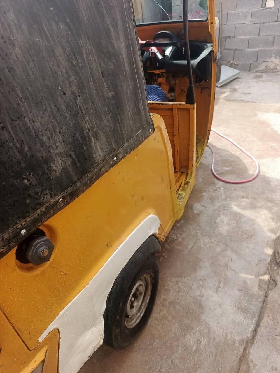 2018اوراق جاهزه للترقيم
السعر 1350 وبيها مجال بصيط 
عوزها فقط باتري فقط 
تجفيت جديد 
الاستفسار على هذا الرقم  
 
رقم راعيه .***********
