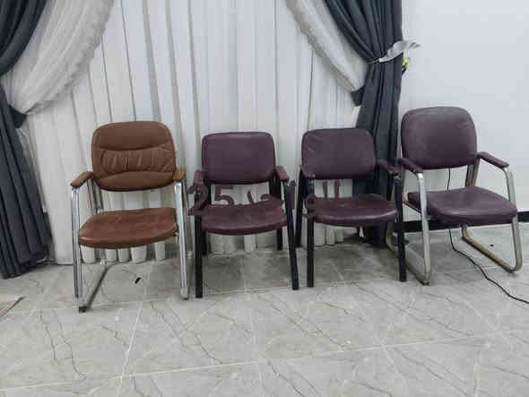 غراظ مال بيت للبيع المكان دورالنفط ***********
