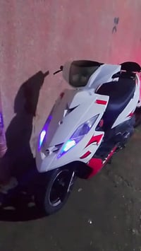 الدراجه جي تي ار للبيع و مراوس العنوان بغداد الكريعات 07867331371