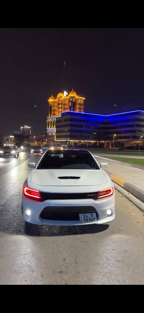 دوج جارجر ٢٠٢١
RT 

حادث جاملق خلفي فقط بجم كبس  

 

عليها اضافات كزوز ريمونت

اكسل قفل

برمجه سيفتي كامله 

السياره جاهزه سعرها ٢٢٥ وبيها مجال مكاني بصره 

***********
