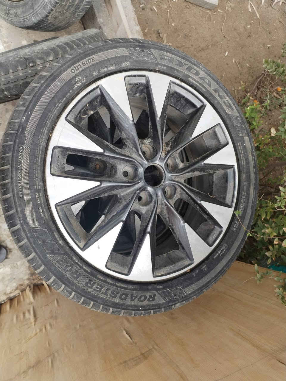 للبيع تخم ويل كب سنترا حجم ١٧
ابيع كامل
للاستفسار
***********
