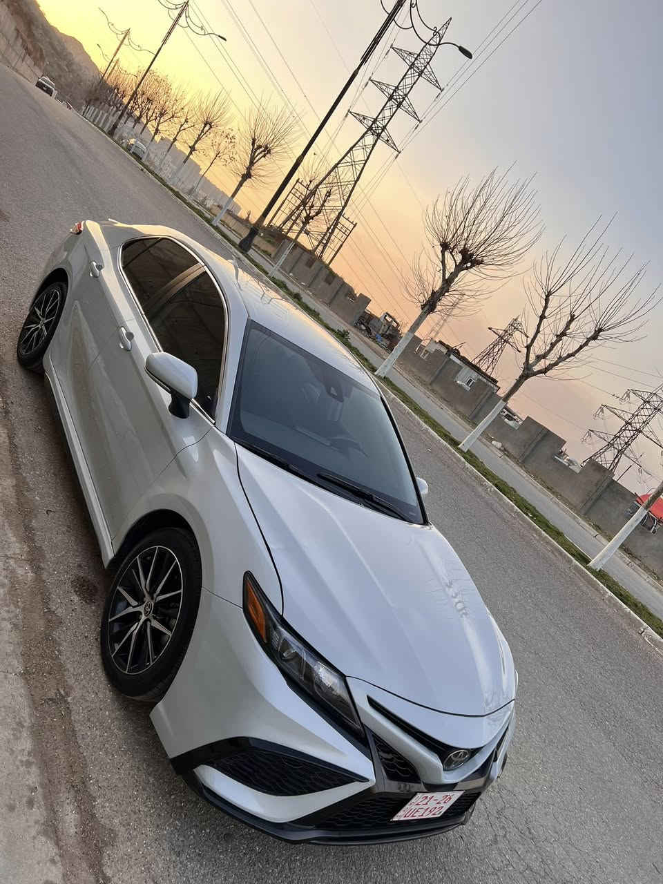 السلام عليكم
Camry SE 2024 / كامري

محرك  2500cc بانزين 

السيارة للبيع فقط 💯

الضرر : جاملغين الأماميات كلير امريكا + بنيد شبر صبغ .

إرباكات كلها سليمه 💯

المواصفات
• شاشة كبيرة
• كاميرا خلفية
• حساسات خلفية• 
• رادار امامي
• مانع تصادم
• محدد مسار
• تصحيح مسار
• مثبت سرعه
• مانع انزلاق
• استيرنق متحرك
• تحكم طارة
• نقطة عمياء
• مانع تجاوز
• حساسات مانع تجاوز
• اضوية اماميه زنون LED
• اضوية خلفية LED
• ليد زنون نهاري
• ويل قياس 18
• نظام ECO + TRIP 
• نظام GPS + خرائط
• نفكيشن
• 3 أنظمة قياده ECO / Normal / Sport 
• اوامر صوتيه
• بلوتوث
• مدخل USB 
كفاله كير مكينه

السعر : 195

مكان السيارة دهوك

***********  كورك / واتساب
