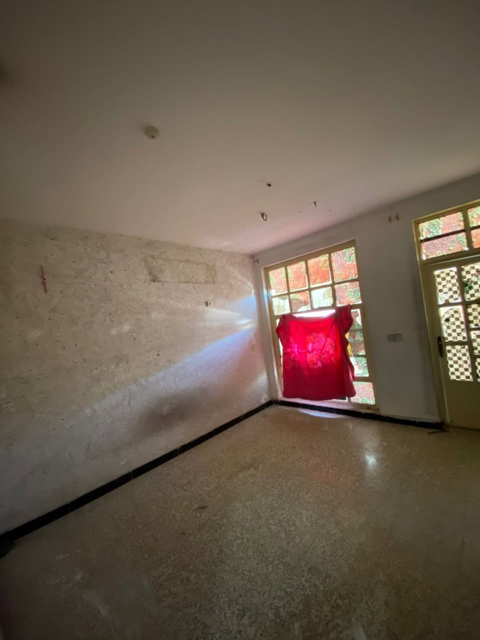 💎 للإيجار في السيدية 💎
📢 منشور رقم: ((549))
🏠 مكتب المتحدة للاستثمار العقاري
بيت💒 طابقين  مساحة 50متر       
يتكون من:. 
💠2 غرف نوم 
💠 صالة واسعة
💠 مطبخ 
💠 خدمات 
بدل الايجار ٦٥٠ الف  
📍 الموقع: السيدية”  

————————————
📞للاستفسار:☎️ ***********

📍 موقع المكتب:
 السيدية – قرب  مجمع السفير 

🏢 المتحدة للاستثمار العقاري
