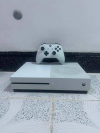 اكس بوكس ون اس • ٥٠٠ جيجا • نظيف