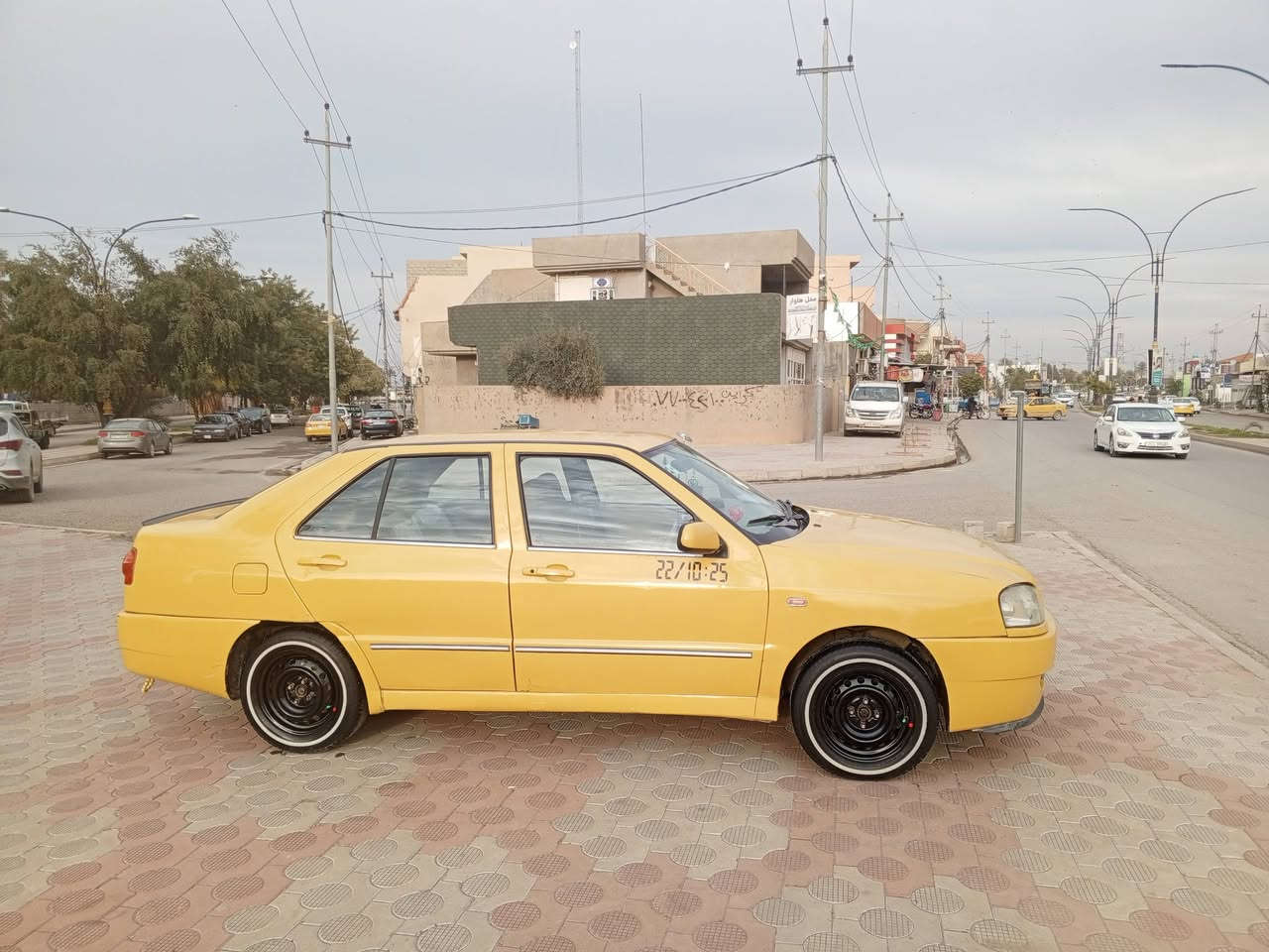 شيري لبيع مكينة وكير كورلا يارس تبريد ثلج سنوية جديد لحد 2030رقم نكليزي مصفرة هيئة وقرامات منضومة غاز 60لتر سيارة بلاد لا ضربة. ولا صبغ  رقم بغداد موديل 2010تخم تاير جديد صدر جديد دوشمه جلد شاشه سستم سماعات كورلا كهربائيات كلة شغال بشرط تحويل هاذا رقمي شراي يخابر ***********سعر 39بيها مجال
