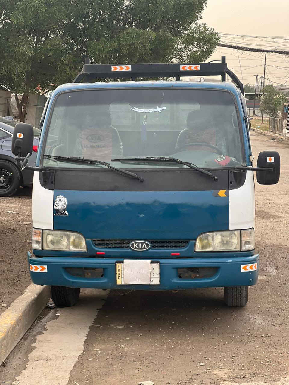 السلام عليكم سيارة للبيع كينة فنتيرة مديل 98 
مكينه كير خير من الله حداديه جديده تعمير على ادينه 
بسمي السيارة مكان السيارة بغداد الكرخ 
السعر ٦٠ بيها مجال قليل للطيبين 
***********
***********
هاذا رقمي اني صاحب السيارة
