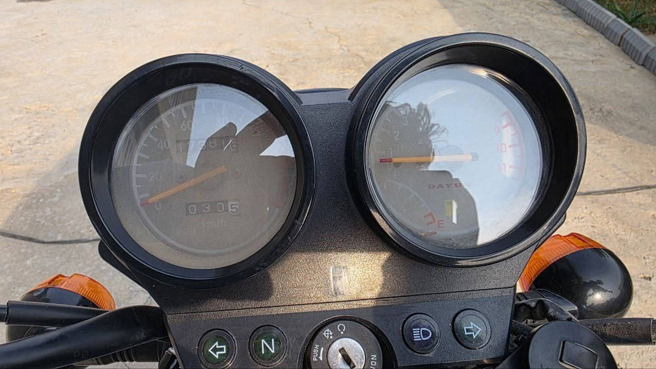 دايون نفخ لون سمائي اوراق اصولي
موديل 23 نضيفة كلش ما وما بيهه اي نقص ربع ما تذب عليهه
السعر مليونين و50 وبيهه مجال
حلة تقاطع شريفة
***********
