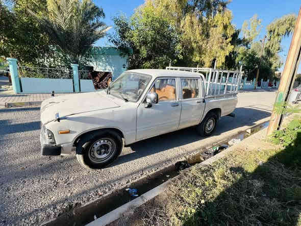 بكم البيع موديل 82 كير محرك اكسن صدر كلها شرط السياره معمره كامل ما ناقصها برغي تخم تاير جديد شرط التحويل السعر 22وبيها مجال /***********
