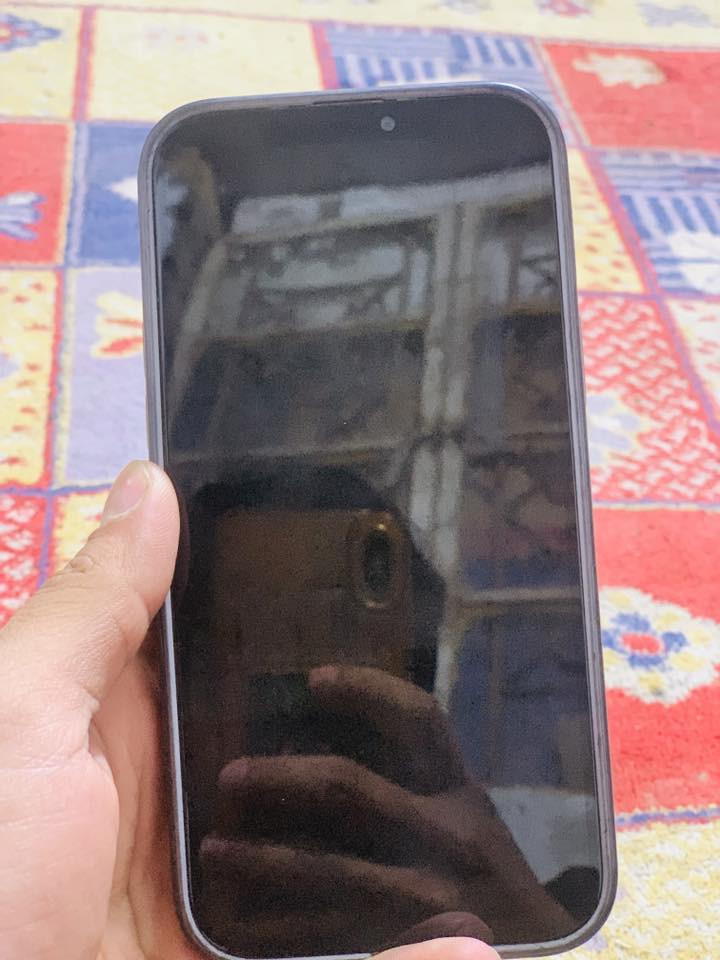 ١٢برو ماكس  للبيع جهاز مبدل شاشه بطاريه وضهر مكسور جهاز حلو وستعمال بيت
مكان ناصريه مركز سعر٢٥٠وبيه مجال 
رقم الهاتف ***********
