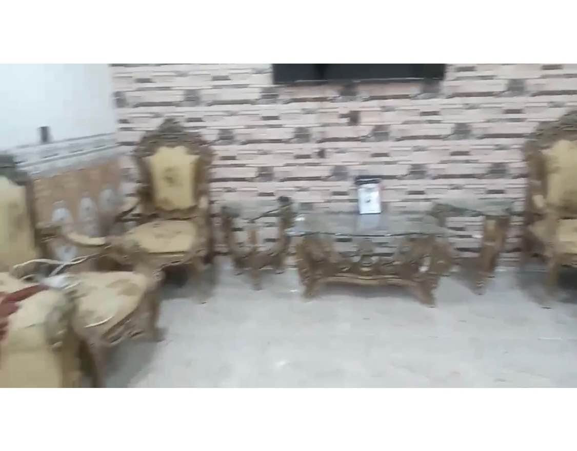 محتاج فقط صبغ بسيط 10 مقاعد بالاضافه طبله صغيره زجاجيه عدد 2 وايضاً طبله حجم كبير وسط الاستقبال زجاجيه المحمودية, بابل


**إذا كنت صاحب هذا الإعلان وتريد حذفه لأي سبب، رجاءا أرسل رسالة إلى الدعم الفني**
