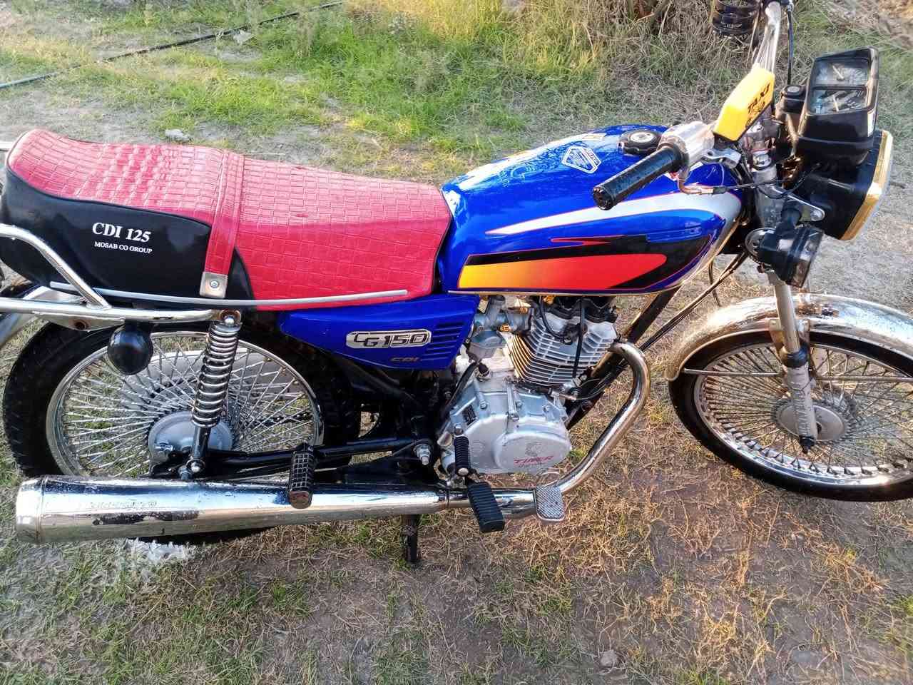 السلام عليكم للبيع تايكر موديل 21 كلشي شغال بيها مكاني حله قضاء القاسم ع السلام السعر 400وبيها مجال بسيط للاتصال ***********
